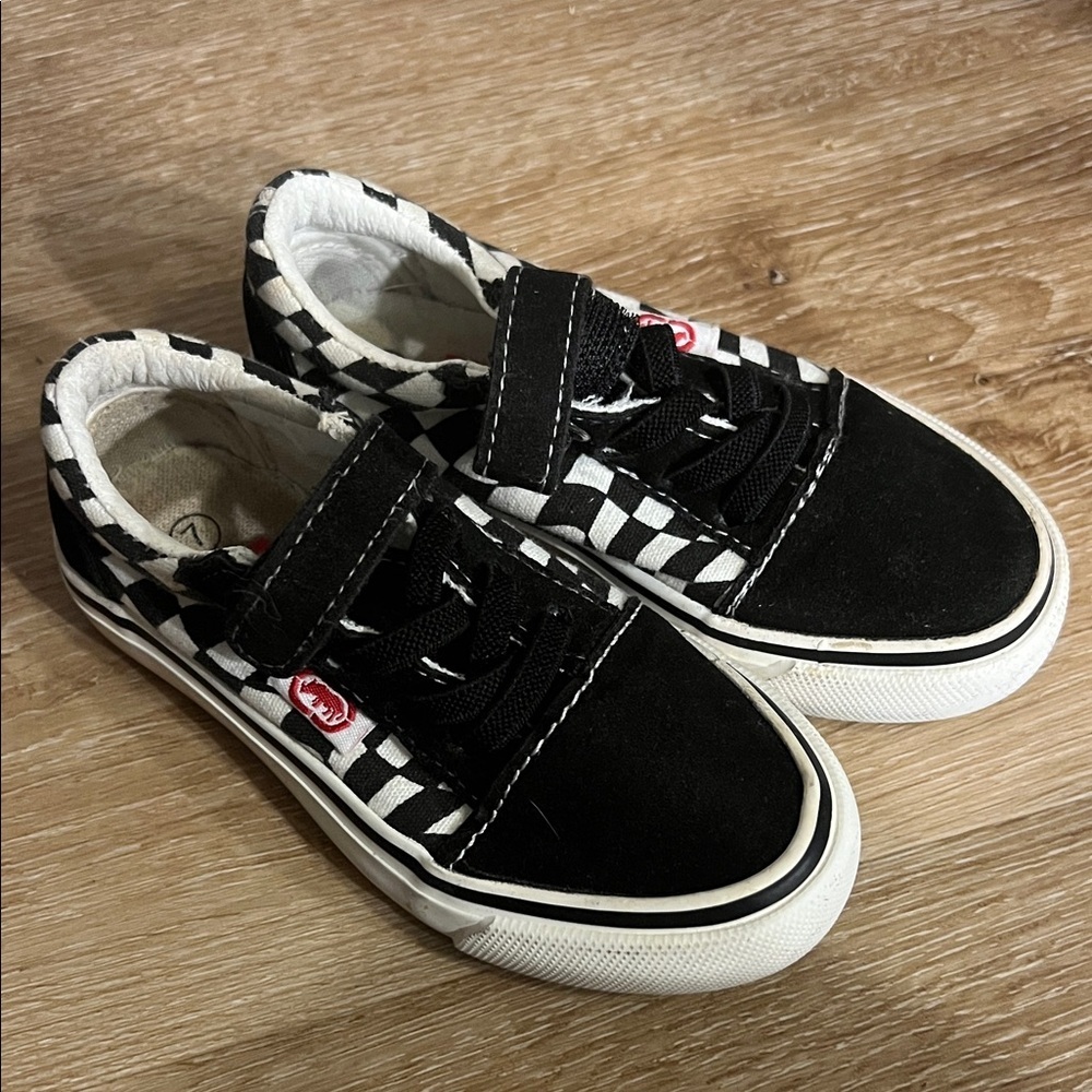 Echo UNLTD Kids Black and White Checkered Shoes